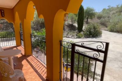 Chalet for sale in Oria