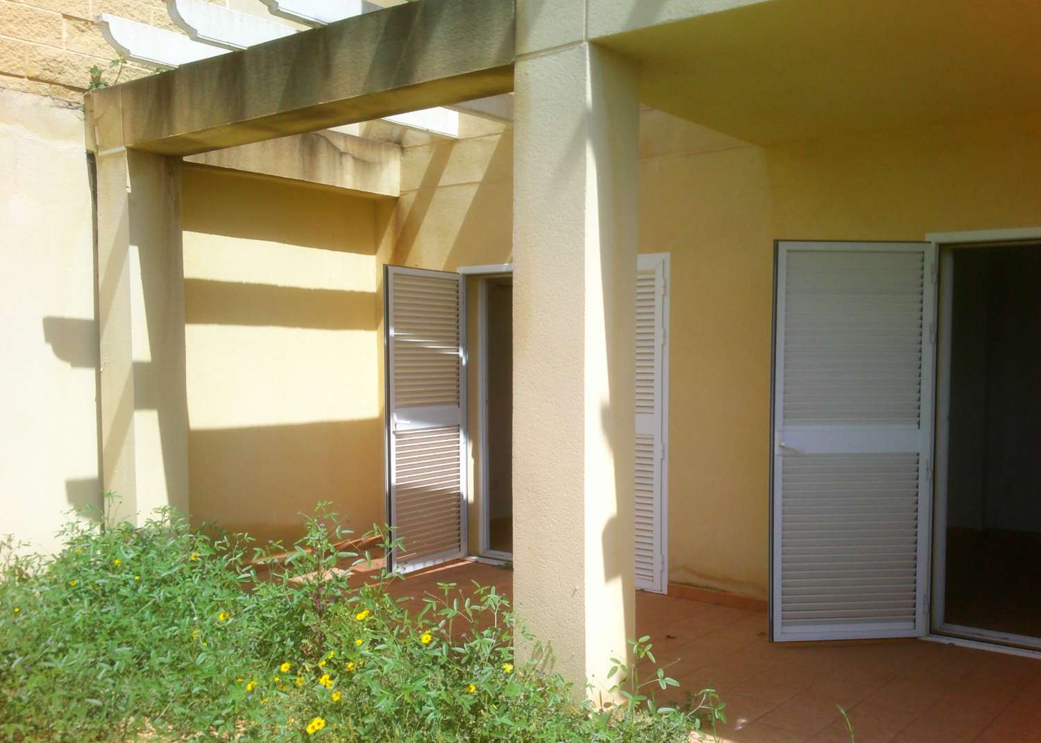 Duplex, 2 våningar till salu i Bédar