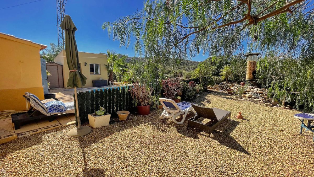 Villa con piscina , Arboleas