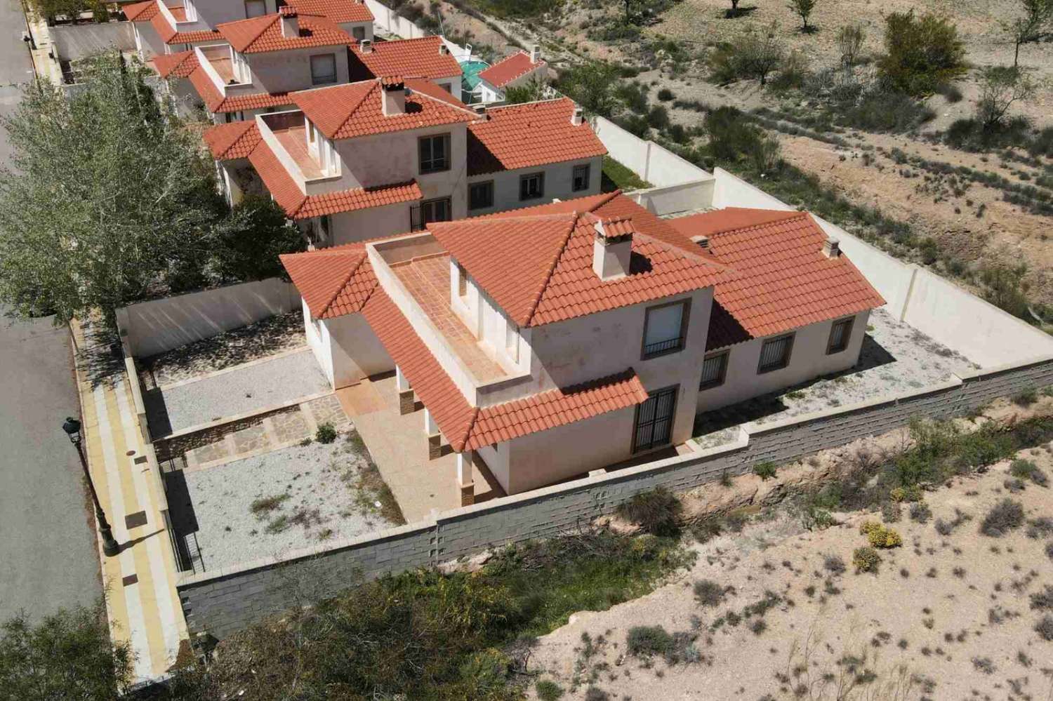 Villa 4 dormitorios, Oria, Almería