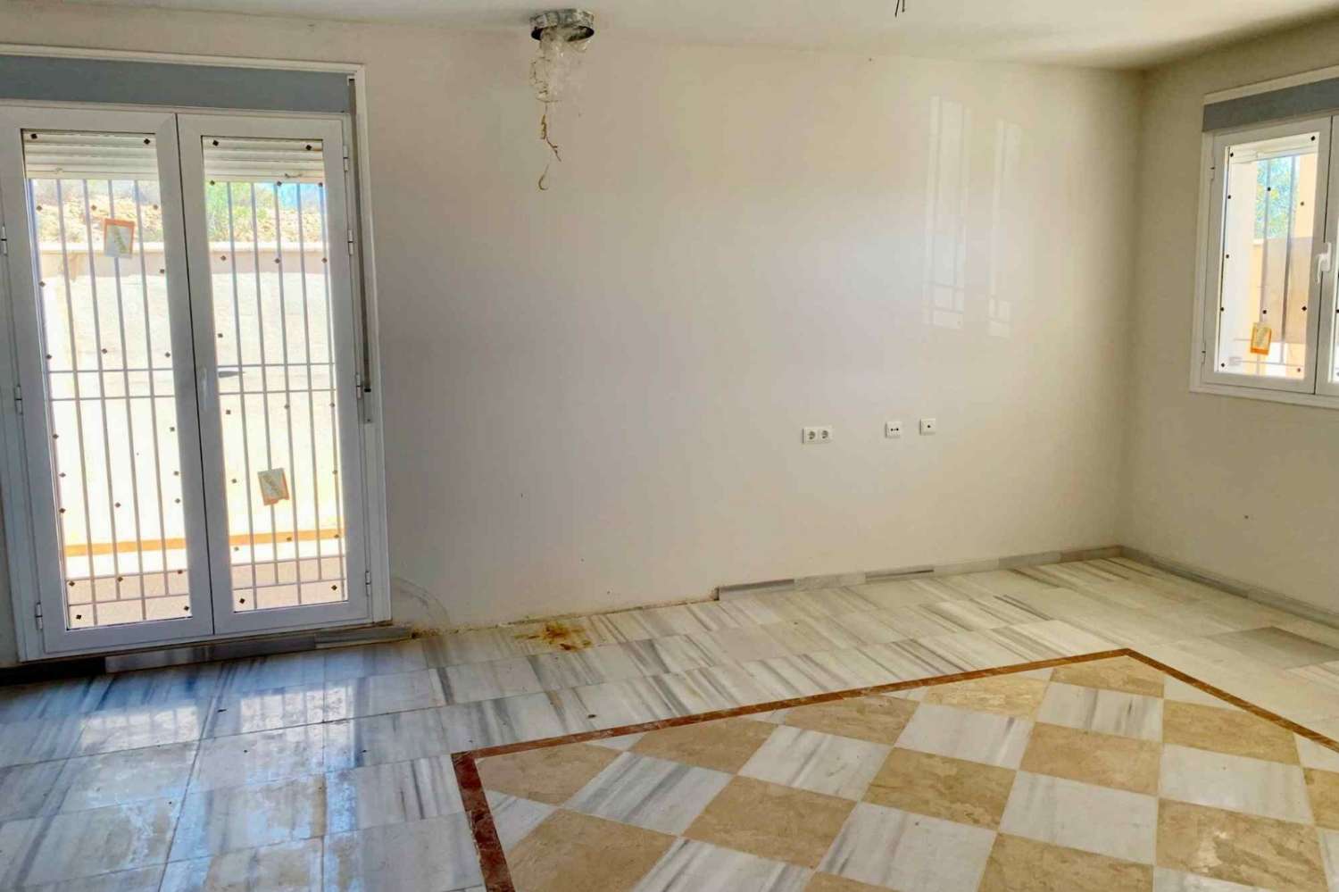 Villa 4 dormitorios, Oria, Almería