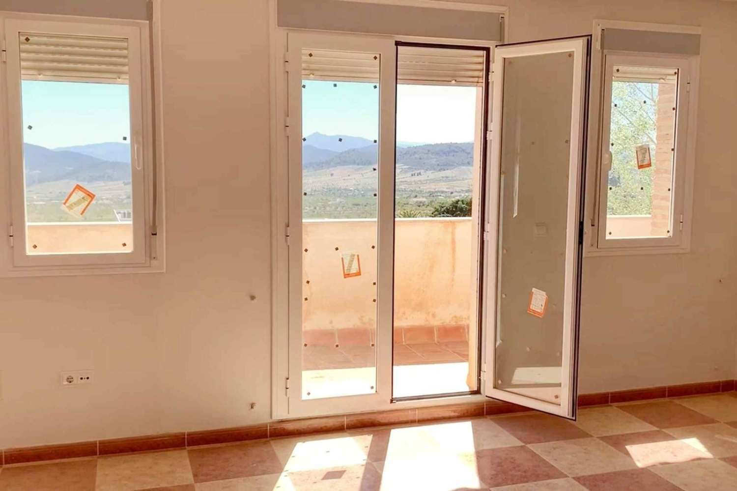 Villa 4 dormitorios, Oria, Almería