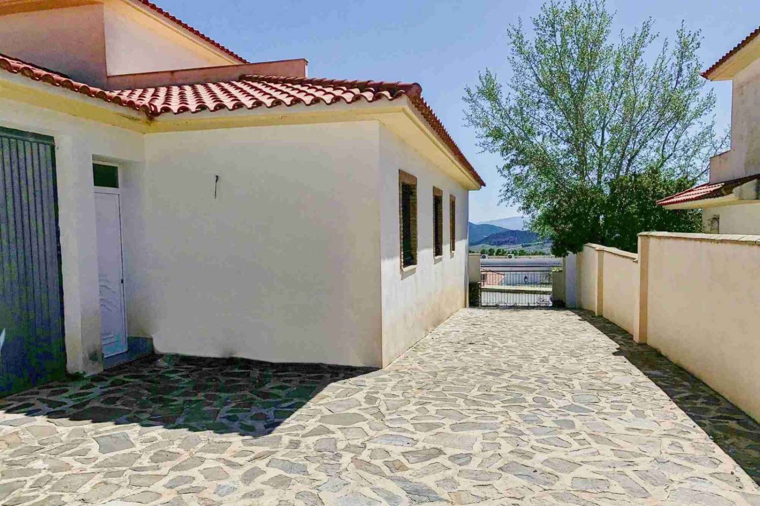 Villa 4 dormitorios, Oria, Almería